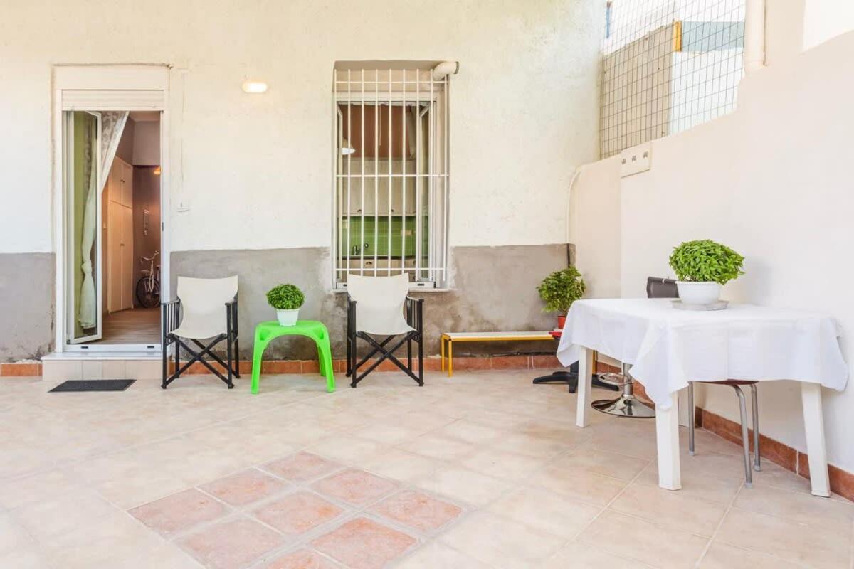 Kalamata Rose Nest - Urban Comfy Escape Exterior photo